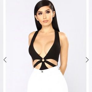 Fashion Nova Black Bodysuit in Large
